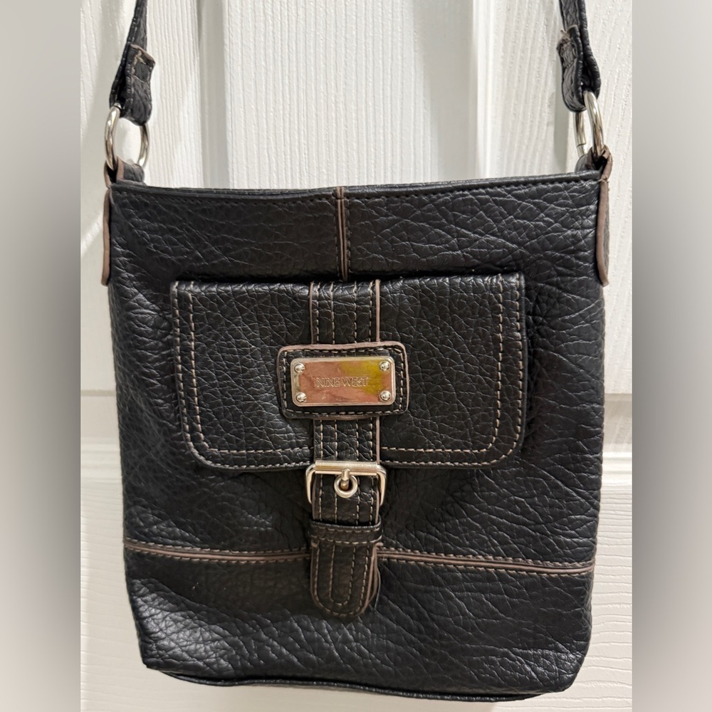 Nine West Black Leather Shoulder Bag